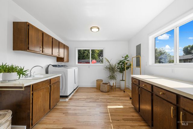2710 S Augusta Street, Boise, ID 83705