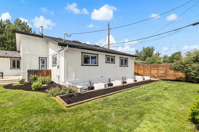 2710 S Augusta Street, Boise, ID 83705