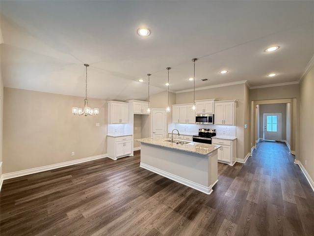 1205 Brad Kellar Drive, Greenville, TX 75402