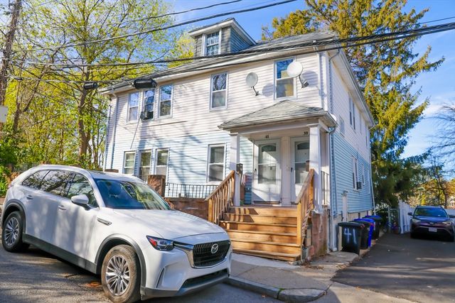 39-41 Suncrest Rd, Boston, MA 02136