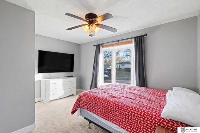 7544 Olive Avenue, La Vista, NE 68128