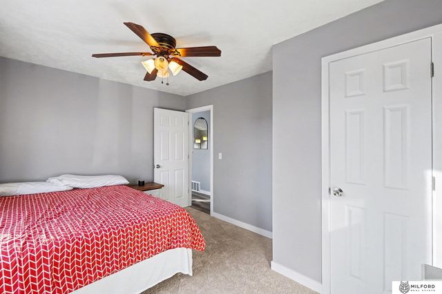 7544 Olive Avenue, La Vista, NE 68128