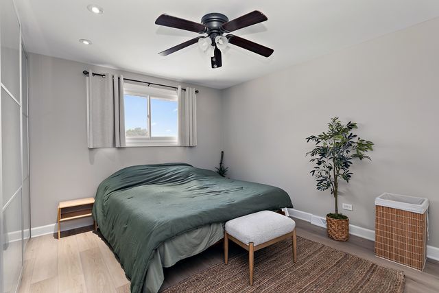 16805 Hilltop Avenue, Orland Hills, IL 60487