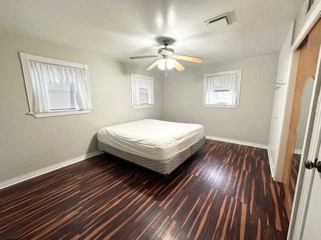 110 Sherman St, Houma, LA 70360