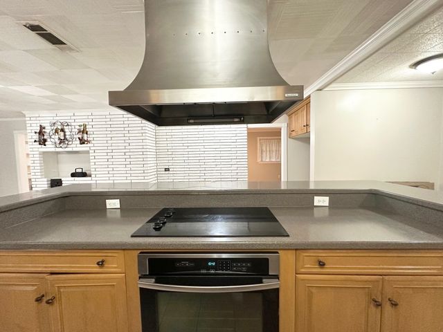 110 Sherman St, Houma, LA 70360