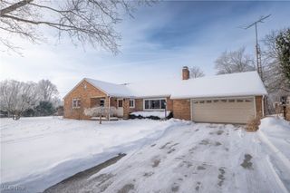 4795 Erie Avenue NW, Canal Fulton, OH 44614