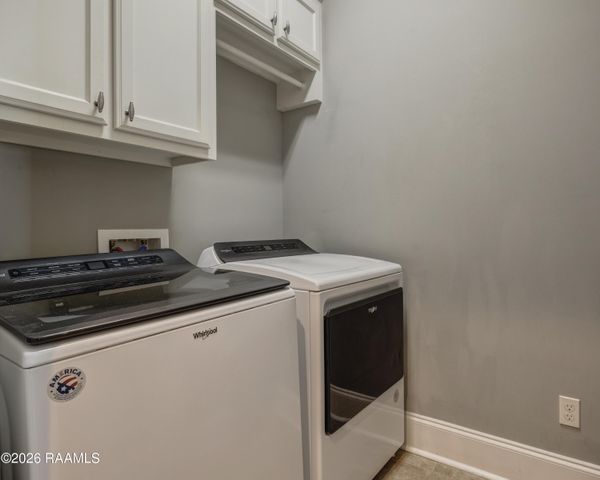 103 Crystal Bay Court, Lafayette, LA 70506