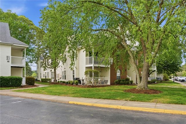 1377 Ivywood RD, Virginia Beach, VA 23453