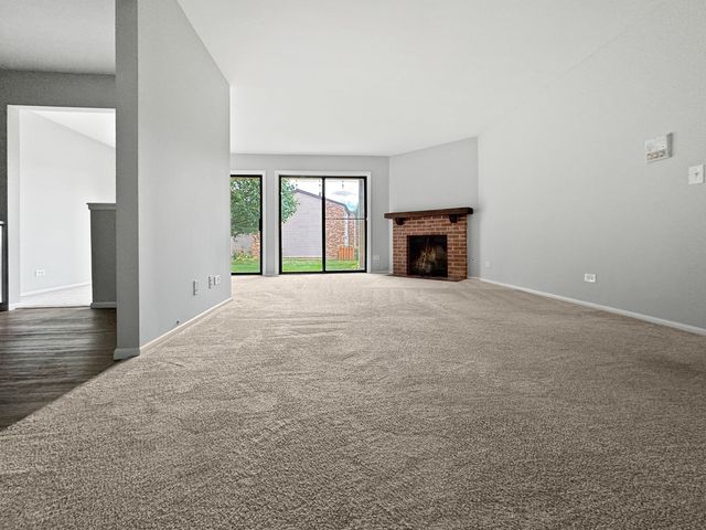 1540 Heather Court C1, Wheeling, IL 60090