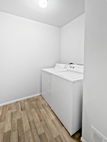 1540 Heather Court C1, Wheeling, IL 60090