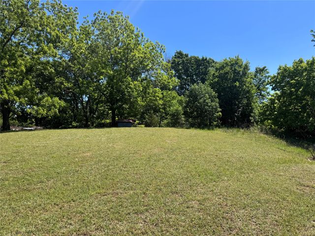 1135 Ira Ward Lane, Gainesville, TX 76240
