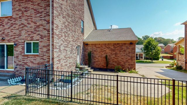 1032 KELSEY GLEN DRIVE, Mount Juliet, TN 37122