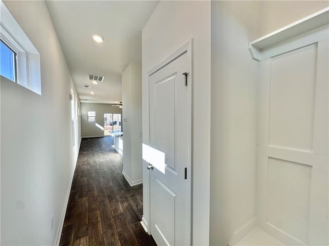 618 Seaborn Circle, Pendleton, SC 29670