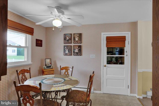 513 FLORET AVE, Reading, PA 19605