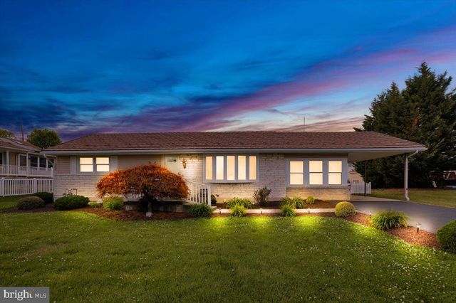 513 FLORET AVE, Reading, PA 19605