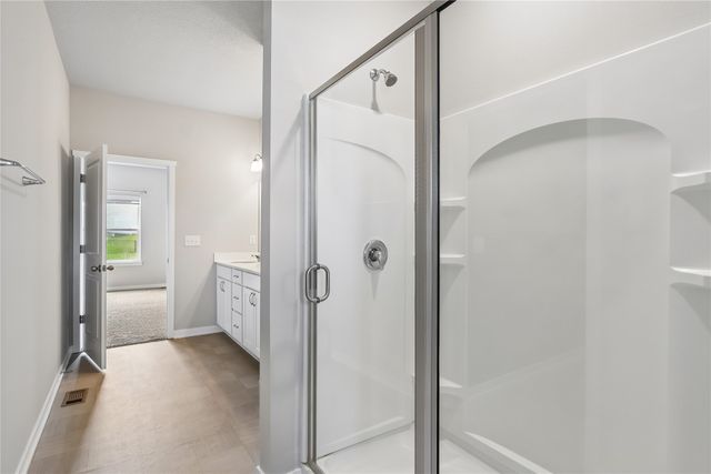 1112 32nd Street SE, Altoona, IA 50009