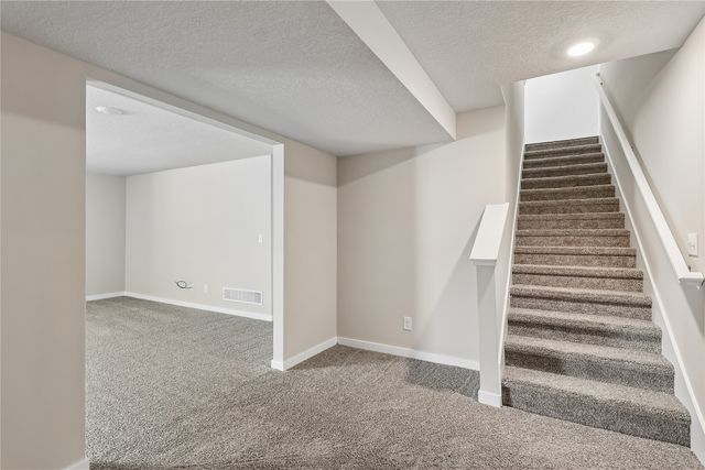 1112 32nd Street SE, Altoona, IA 50009