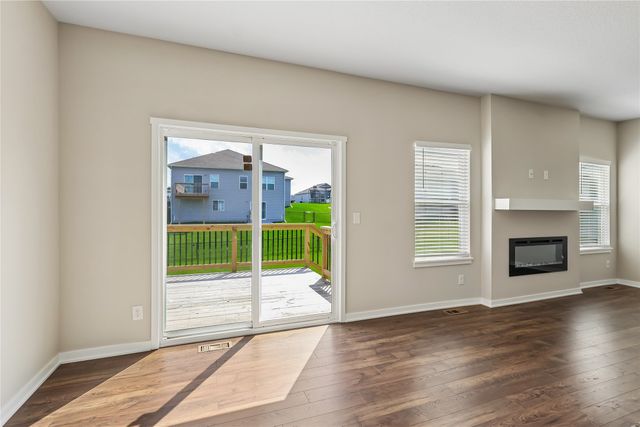 1112 32nd Street SE, Altoona, IA 50009