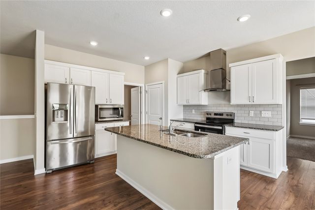 1112 32nd Street SE, Altoona, IA 50009