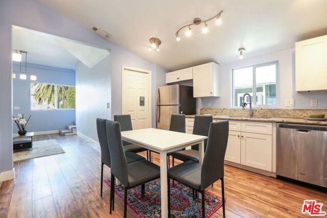 318 Parkman Avenue, Los Angeles, CA 90026