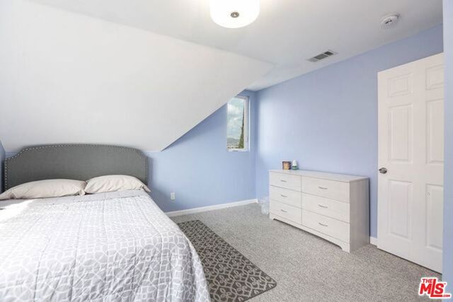 318 Parkman Avenue, Los Angeles, CA 90026