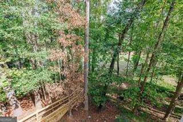 819 Bermuda Run, Woodstock, GA 30189