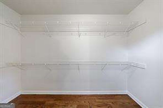 819 Bermuda Run, Woodstock, GA 30189