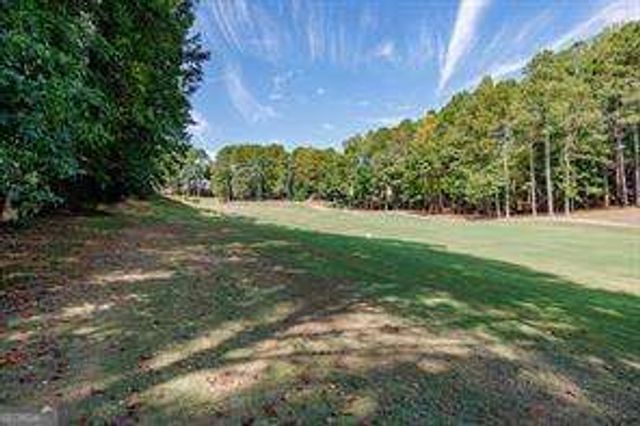 819 Bermuda Run, Woodstock, GA 30189