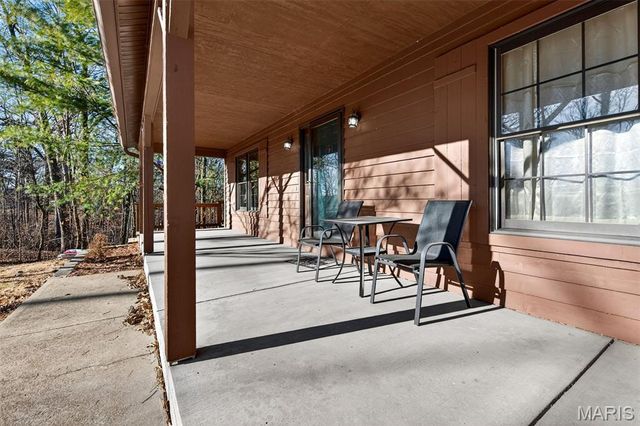 9420 Easy Street, Hillsboro, MO 63050