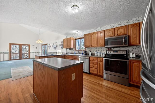 9420 Easy Street, Hillsboro, MO 63050