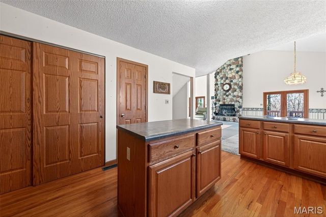 9420 Easy Street, Hillsboro, MO 63050