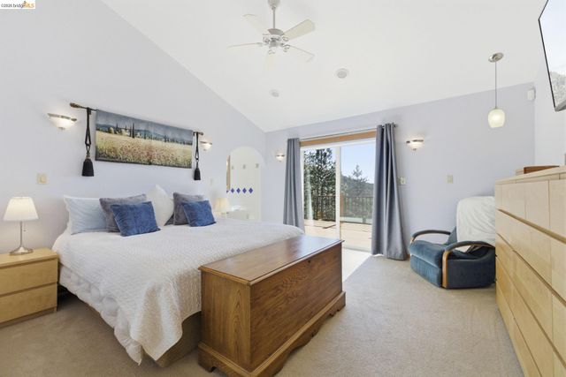 6064 Heron Dr., Coulterville, CA 95311