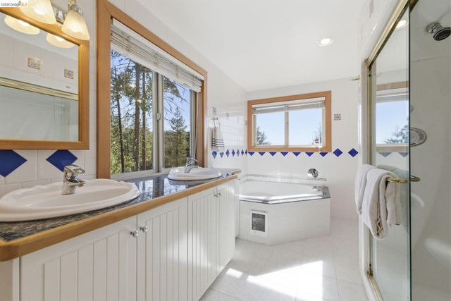 6064 Heron Dr., Coulterville, CA 95311