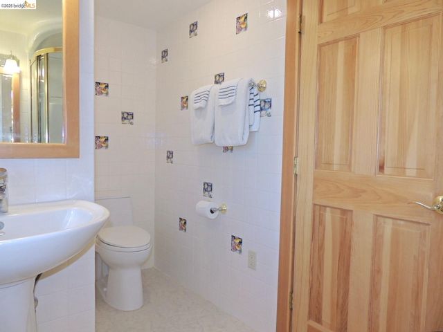 6064 Heron Dr., Coulterville, CA 95311