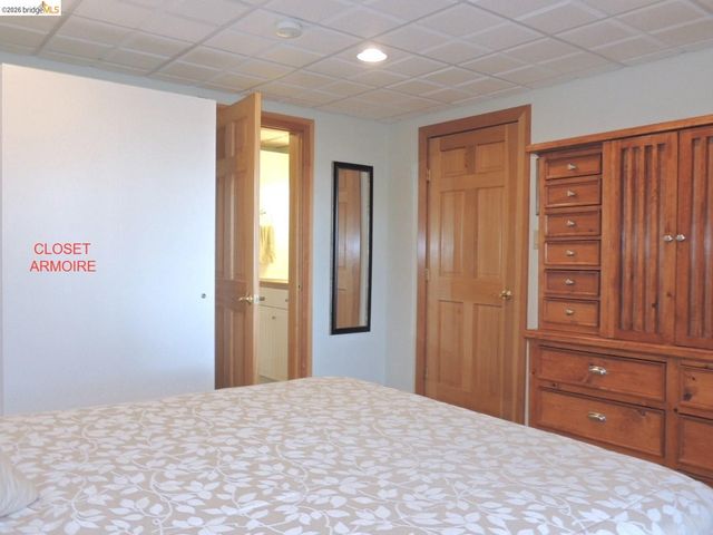 6064 Heron Dr., Coulterville, CA 95311