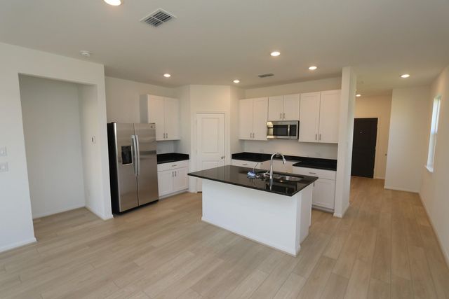 2722 Forest Retreat Lane, Missouri City, TX 77489