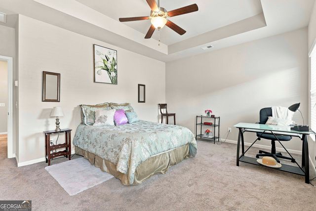 117 Thomaston St, Newnan, GA 30263