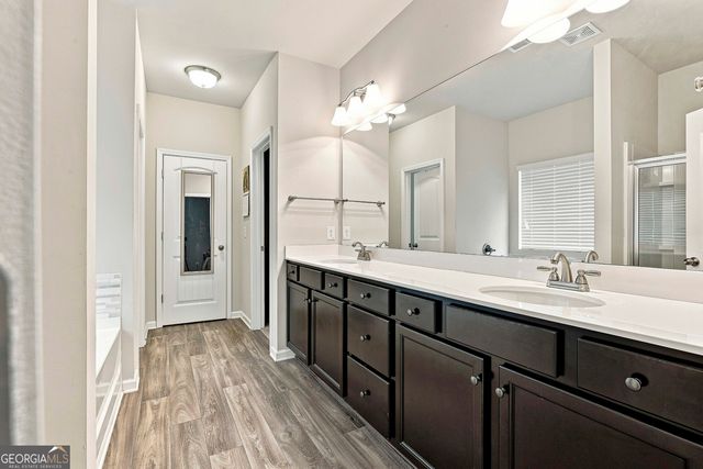 117 Thomaston St, Newnan, GA 30263