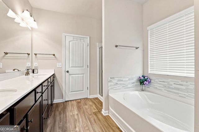 117 Thomaston St, Newnan, GA 30263
