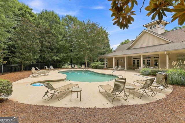 117 Thomaston St, Newnan, GA 30263