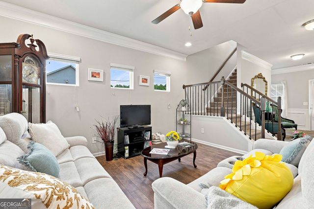 117 Thomaston St, Newnan, GA 30263