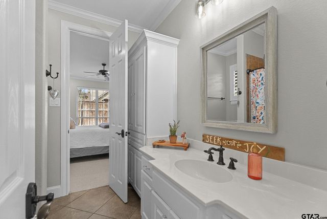 2306 Kingsmill Cir., Tyler, TX 75703