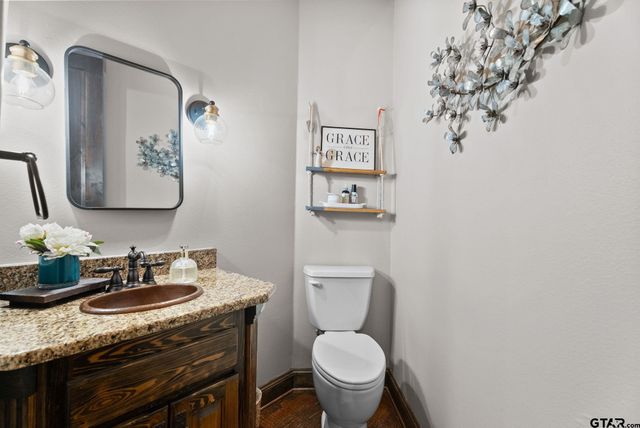 2306 Kingsmill Cir., Tyler, TX 75703