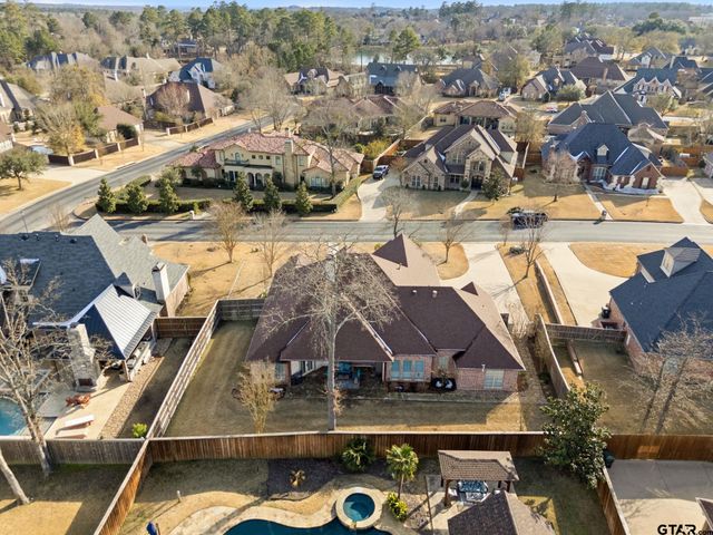 2306 Kingsmill Cir., Tyler, TX 75703