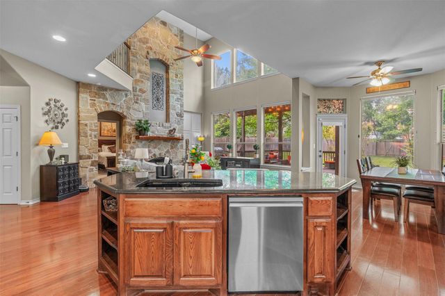 7505 Roaring Springs DR, Austin, TX 78736