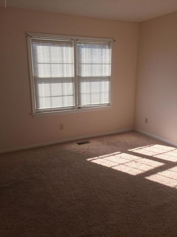 1113 Grovemont Drive G7, Greenville, NC 27834