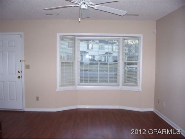 1113 Grovemont Drive G7, Greenville, NC 27834