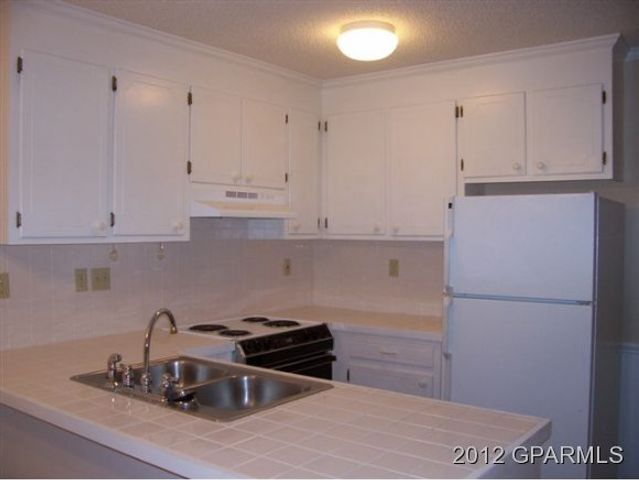 1113 Grovemont Drive G7, Greenville, NC 27834