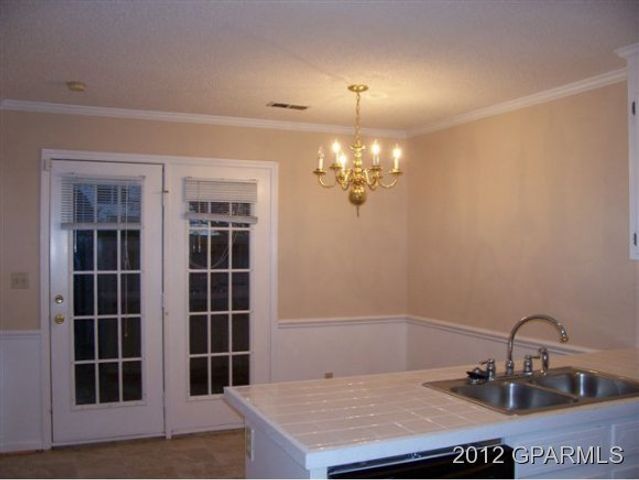 1113 Grovemont Drive G7, Greenville, NC 27834