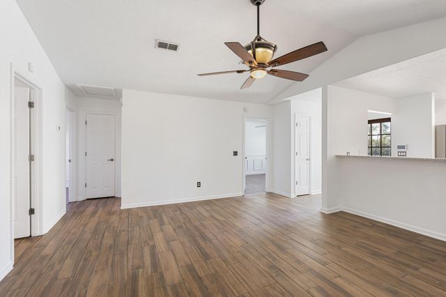 616 Lake Powell Drive, Panama City Beach, FL 32413